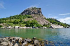 The monkey mountain Khao Takiab